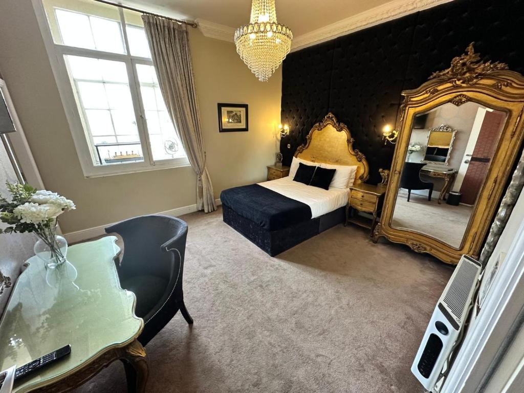 White Star Line Hotel - Resim 9