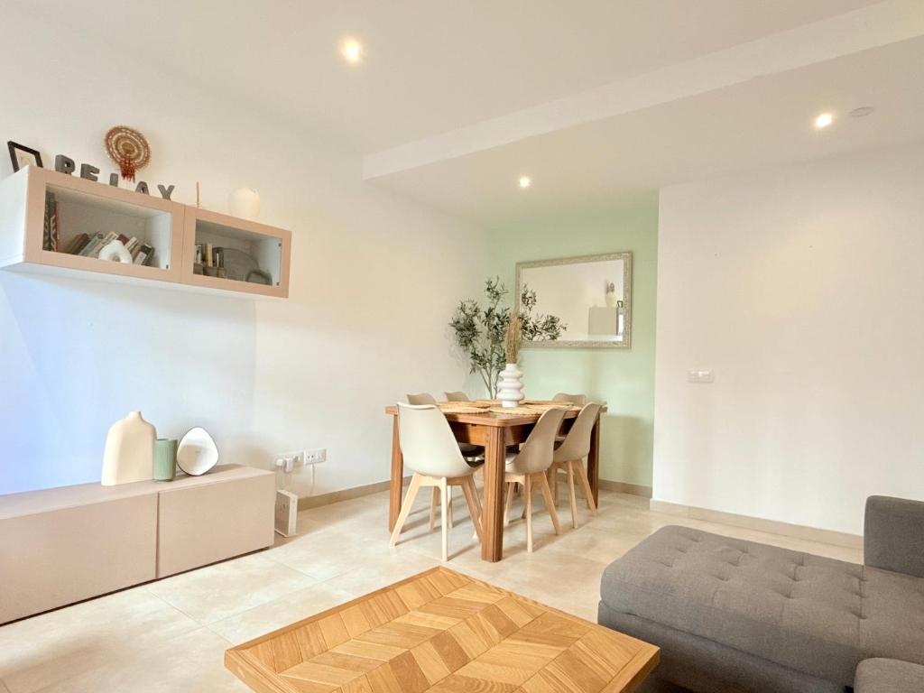 Posedenie v ubytovaní Apartamento Playa Valencia Beach