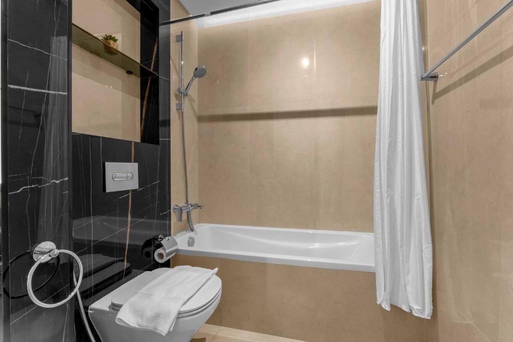 Bany a Modern Studio In Jlt Cluster L Top Facilities