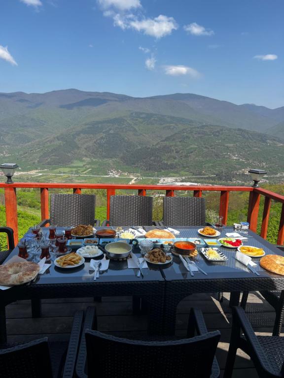 Jídlo v bed and breakfast nebo okolí