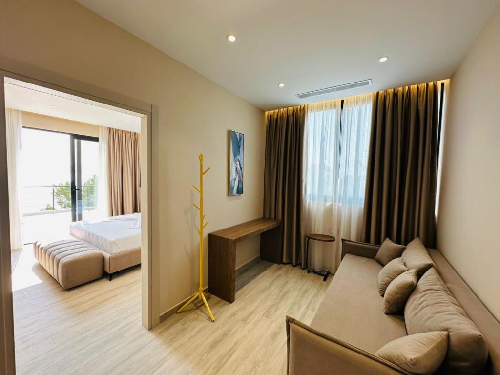 Postel nebo postele na pokoji v ubytování Hotel Roalb