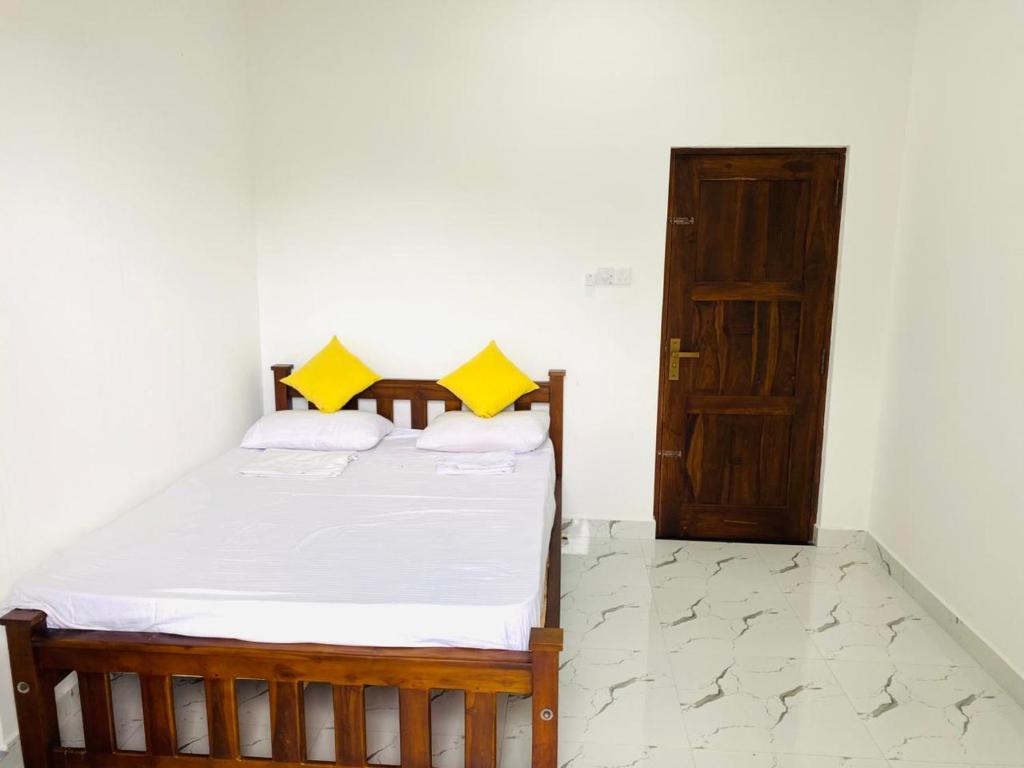 Postel nebo postele na pokoji v ubytování Sahan Tourist House
