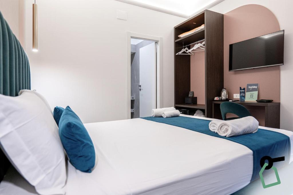 HOTIDAY Room Collection - Napoli Museo Suite - Resim 28