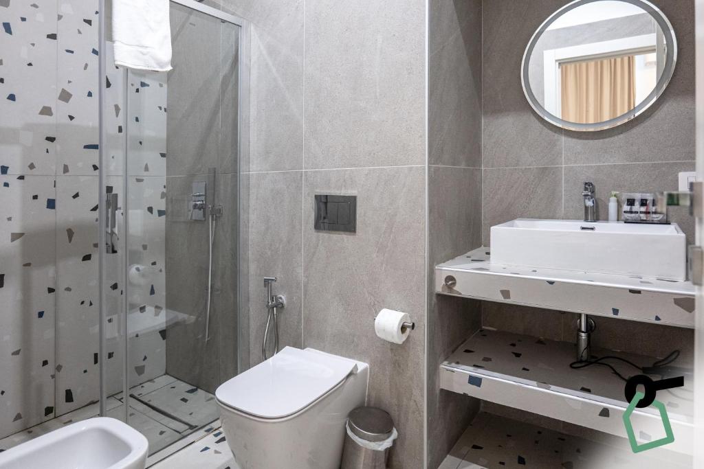 HOTIDAY Room Collection - Napoli Museo Suite - Resim 8