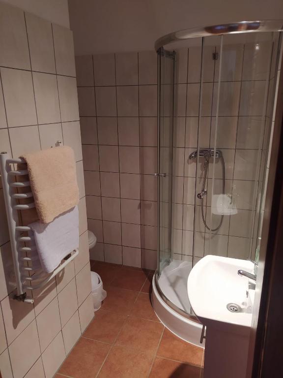 Willa Republika - Single Room With Private Bathroom