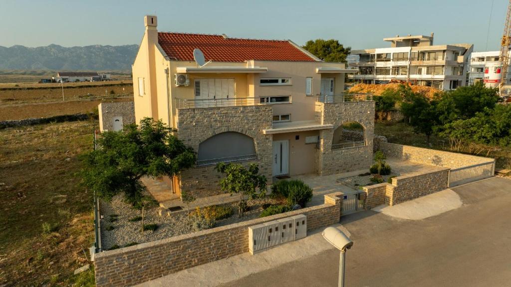 Apartmani Lucija