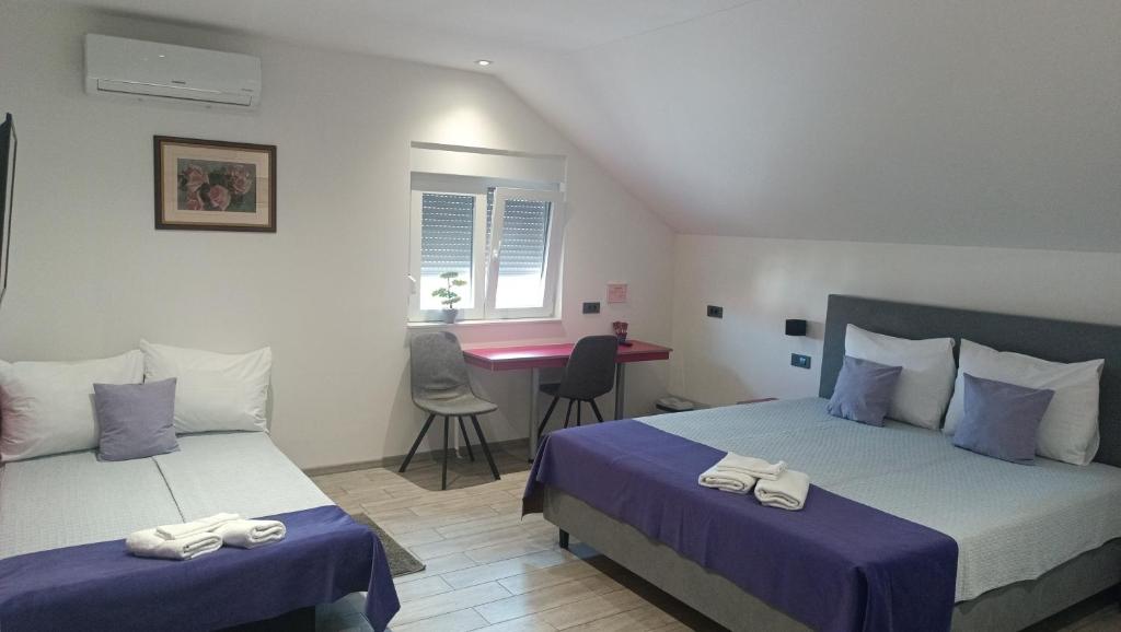 Rooms Jelak
