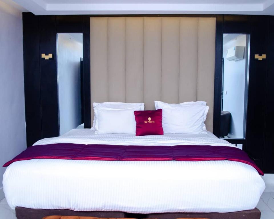 Postel nebo postele na pokoji v ubytování De Padova Hotel