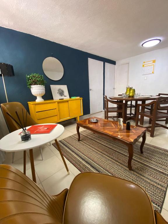 Χώρος καθιστικού στο Apartamento en planta baja c estacionamiento