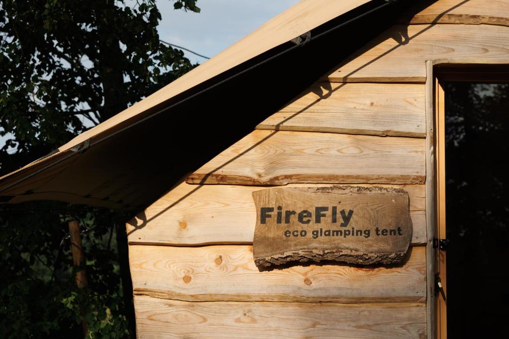 Certifikát, hodnocení, plakát nebo jiný dokument vystavený v ubytování Lakeside Glamping Tents Mažijev Grič