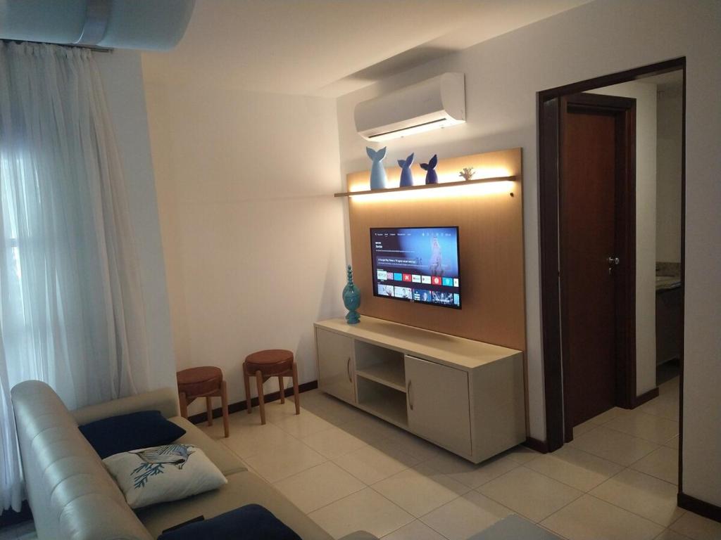 Μια τηλεόραση ή/και κέντρο ψυχαγωγίας στο Praia do Forte Sensacional