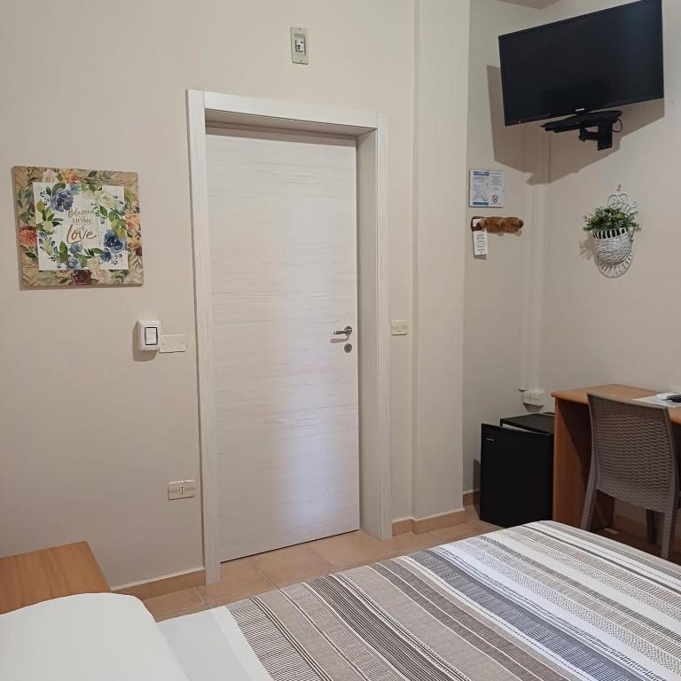 Hotel Costa D'Oro - Single Room