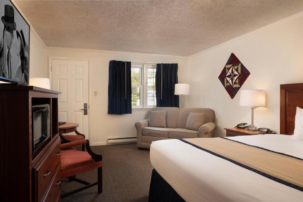 Travelers Rest Motel photo