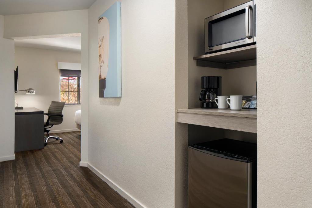 Hyatt House Boston Waltham - 特大号床间