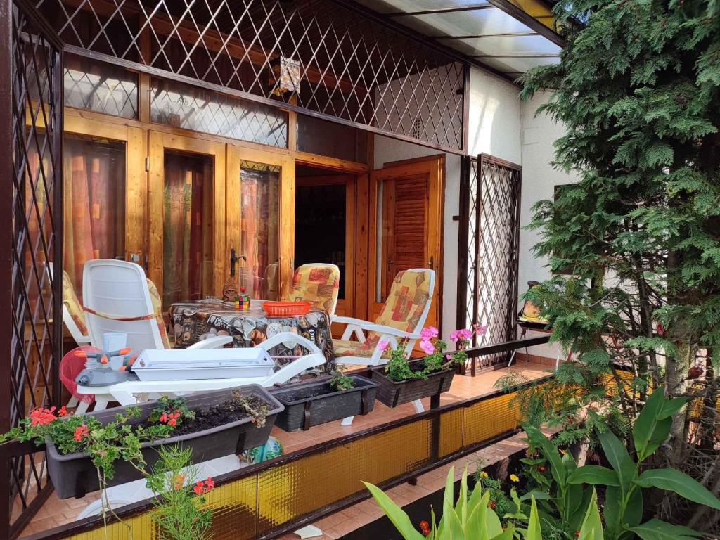 Vonkajšia záhrada v ubytovaní Holiday home in Siofok - Balaton 19923