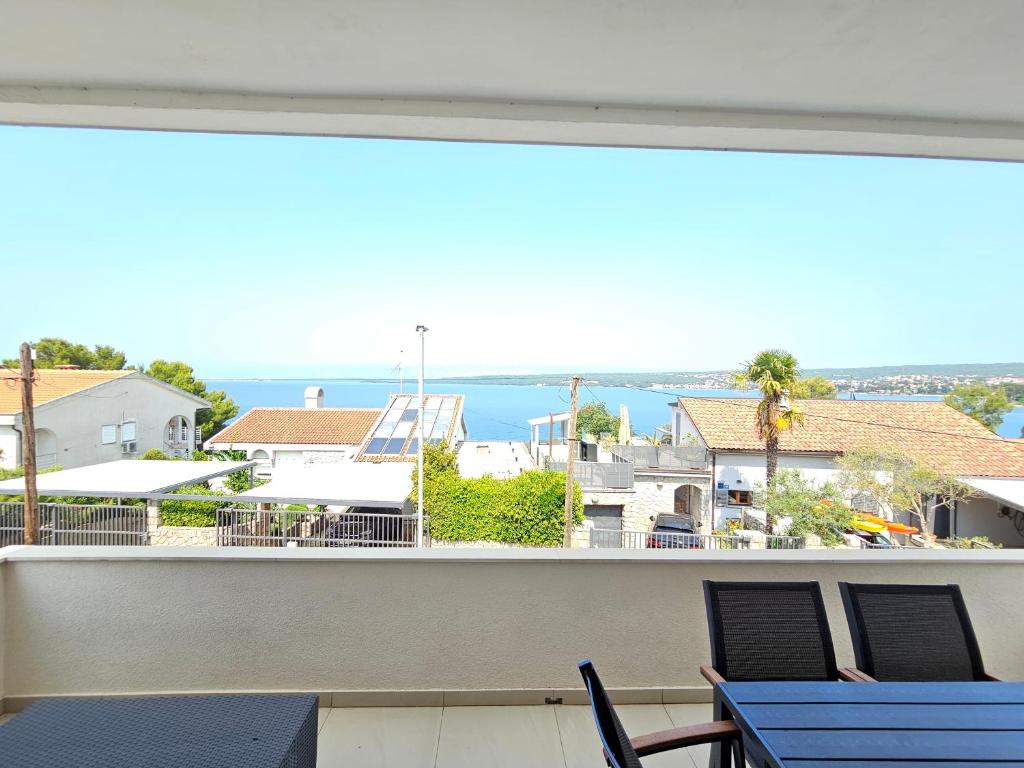 Nespecifikovaný výhled na moře nebo výhled na moře při pohledu z apartmánu