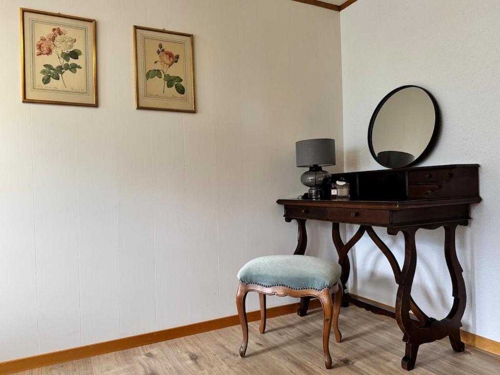 River 3 - Kissed Retreat with Iconic Jungfraujoch View - Resim 9