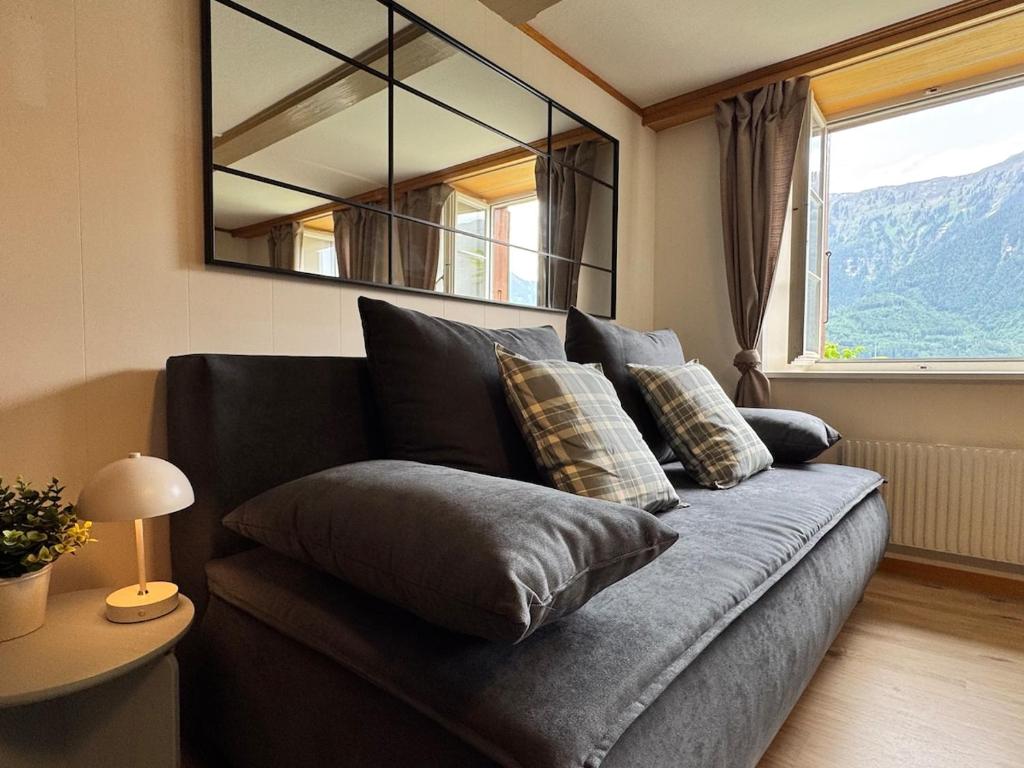 River 3 - Kissed Retreat with Iconic Jungfraujoch View - Resim 18