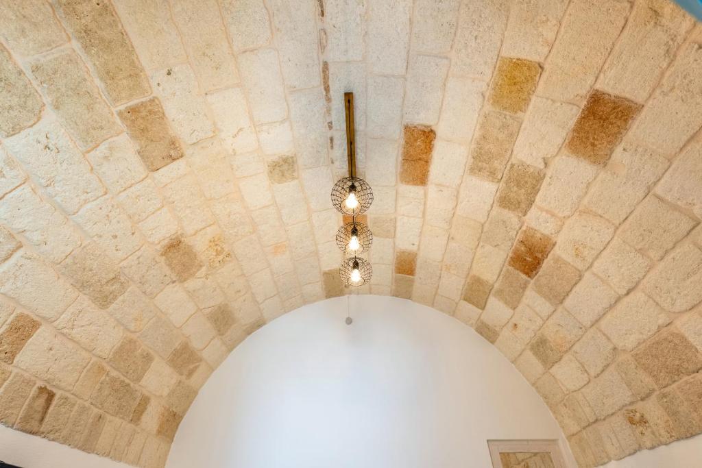 Koupelna v ubytování Le Perle di Bà - Suites with Jacuzzi in Polignano