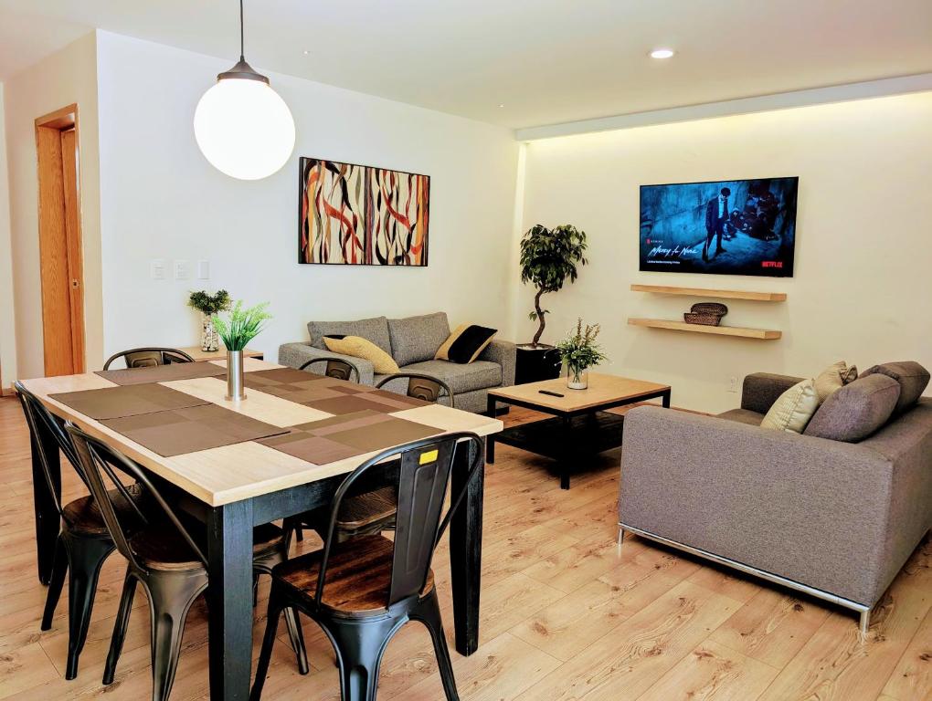 Casa Donceles Apartments and Suites, Alojamientos ideales para familias y grupos - Appartamento - Piano Terra 3