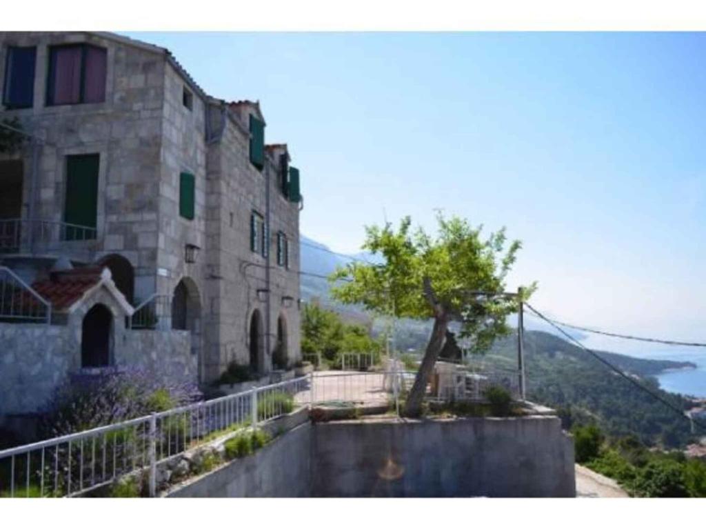 Loodusmaastik apartemendi lähedal