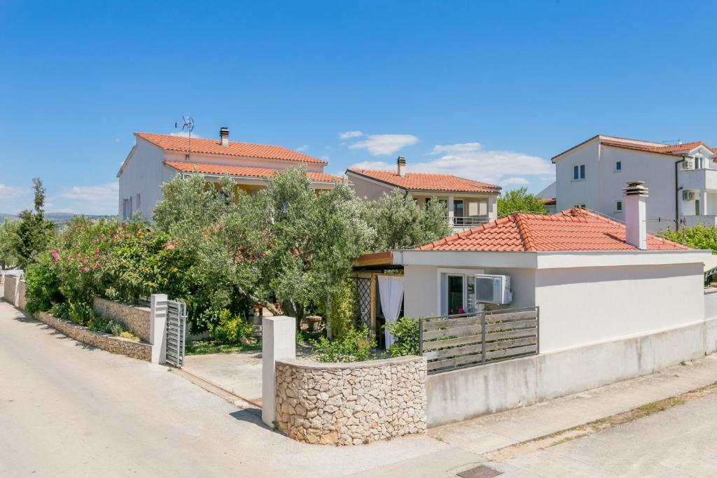 Apartments by the sea Razanj, Rogoznica - 12733