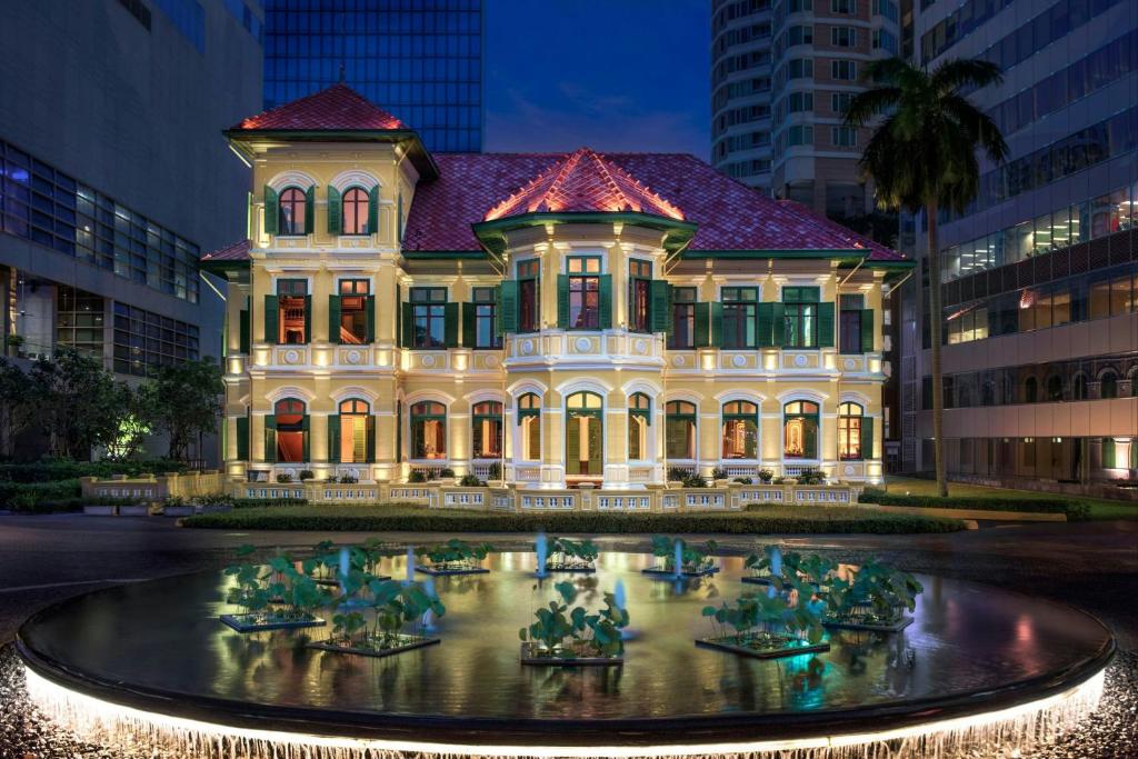 W Bangkok Hotel 4
