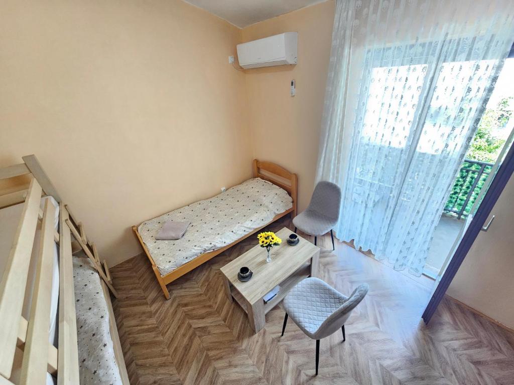 Apartments Škaljari - 18