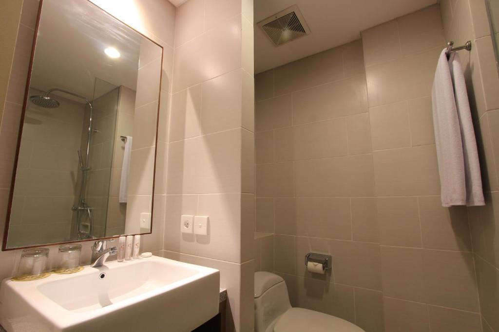 Grand La Walon Hotel - 12