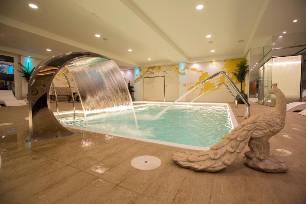 Bazén v ubytování ON Hotels Oceanfront Adults Designed nebo v jeho okolí
