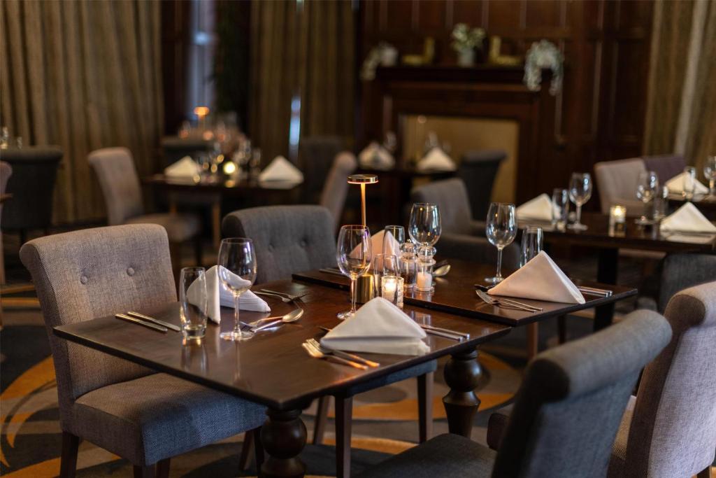 Nápoje v ubytování DoubleTree by Hilton Cheltenham-Cotswolds