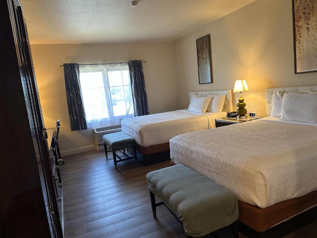 Rocklin Park Hotel - 