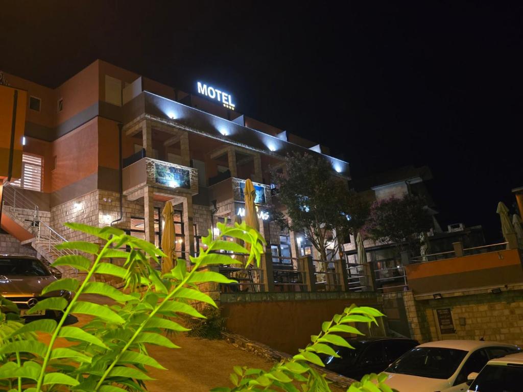 Budova, kde se motel nachází