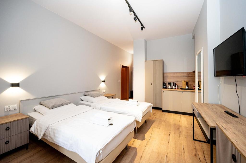 Apartamenty Castello - Double Room With Two Double Beds