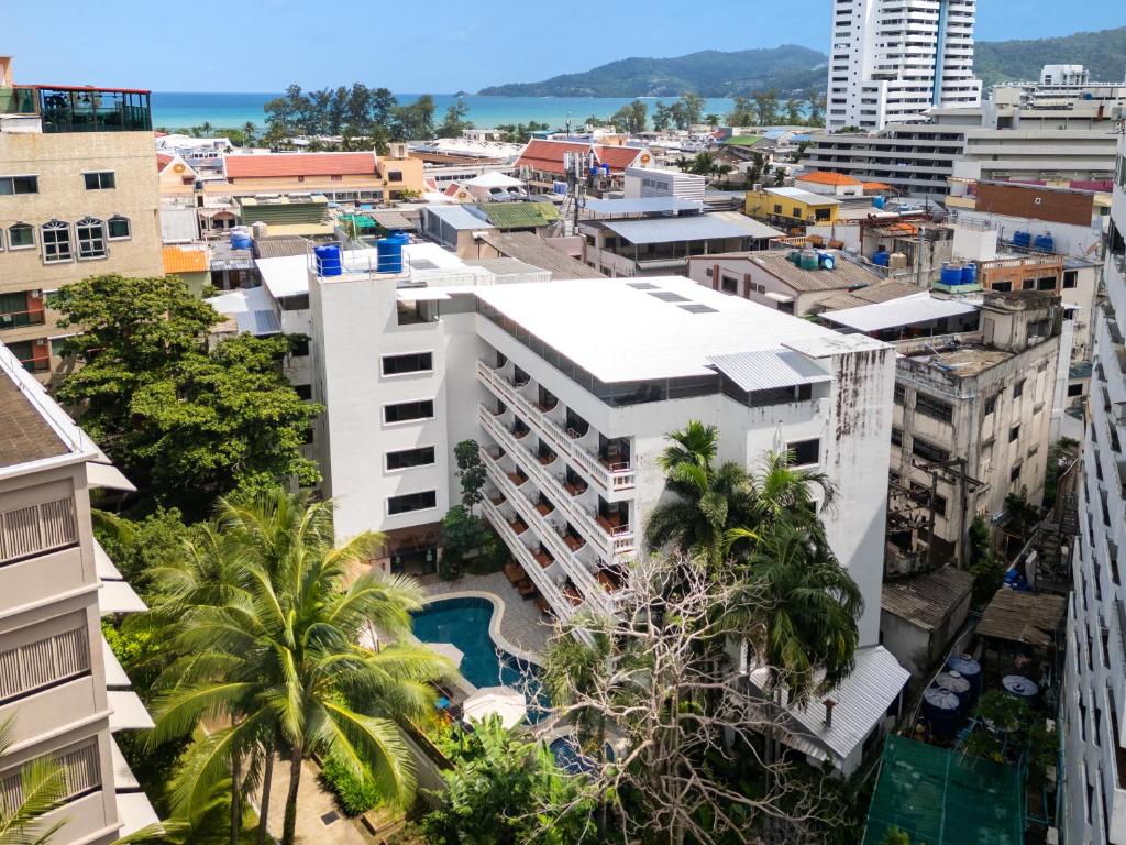 Patong Central Residence & Apartment - Resim 14