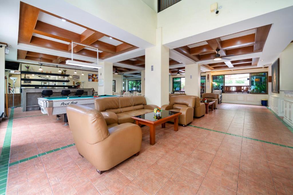 Patong Central Residence & Apartment - Resim 41