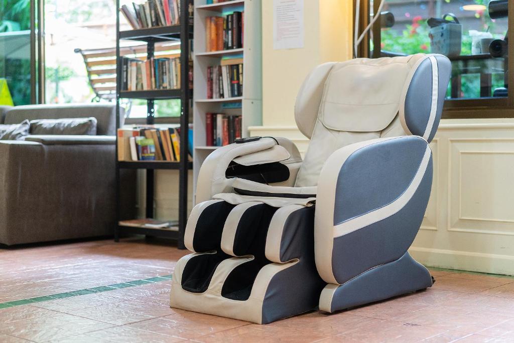 Patong Central Residence & Apartment - Resim 37