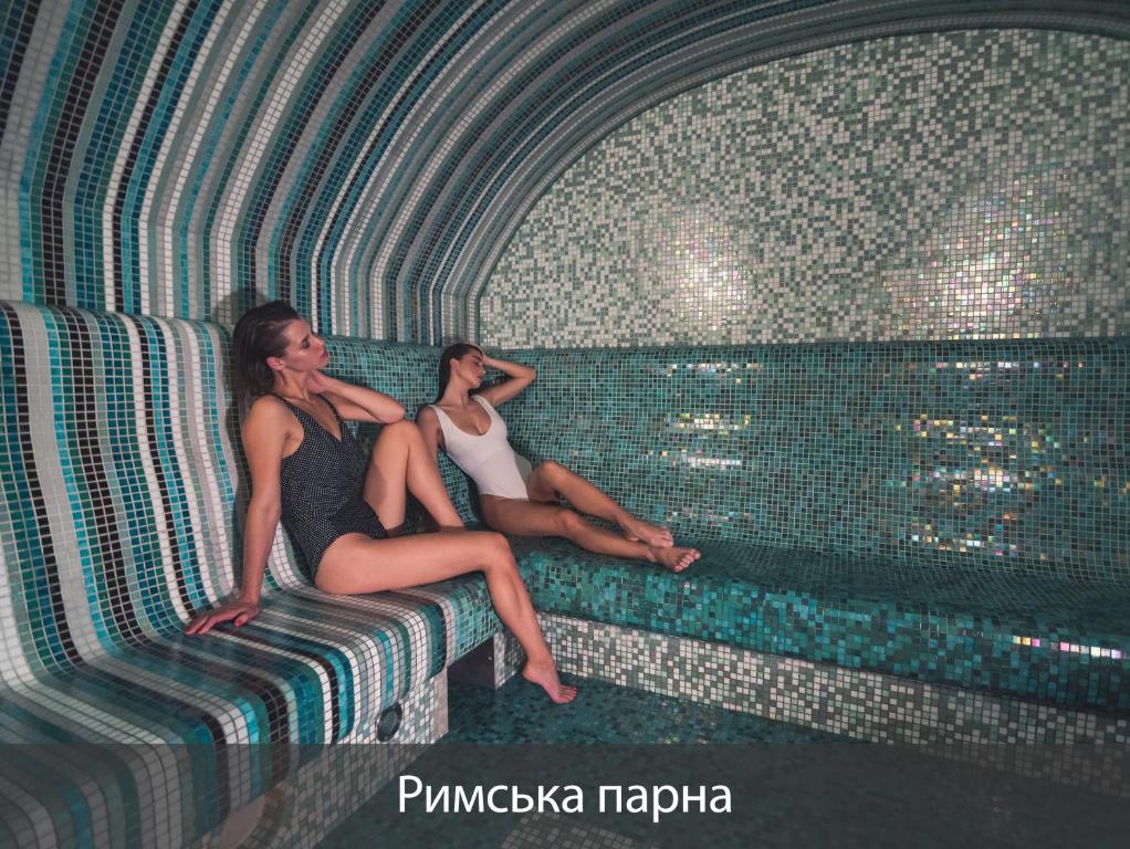 Hosté ubytování F&B Spa Resort (ex. Fomich Hotel)