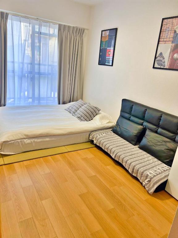 Sakura Dori Convenient Location Near Ikebukuro 1 to 4 Guests 4 Min to Ikebukuro 10 Min to Shinjuku 14 Min to Shibuya