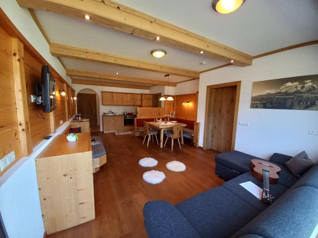Kuchyňa alebo kuchynka v ubytovaní Appartement Gipfelsturm