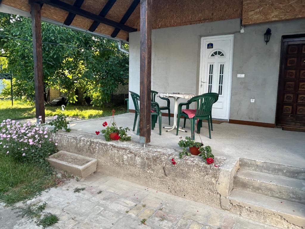 Zahrada ubytování Studio Lejla