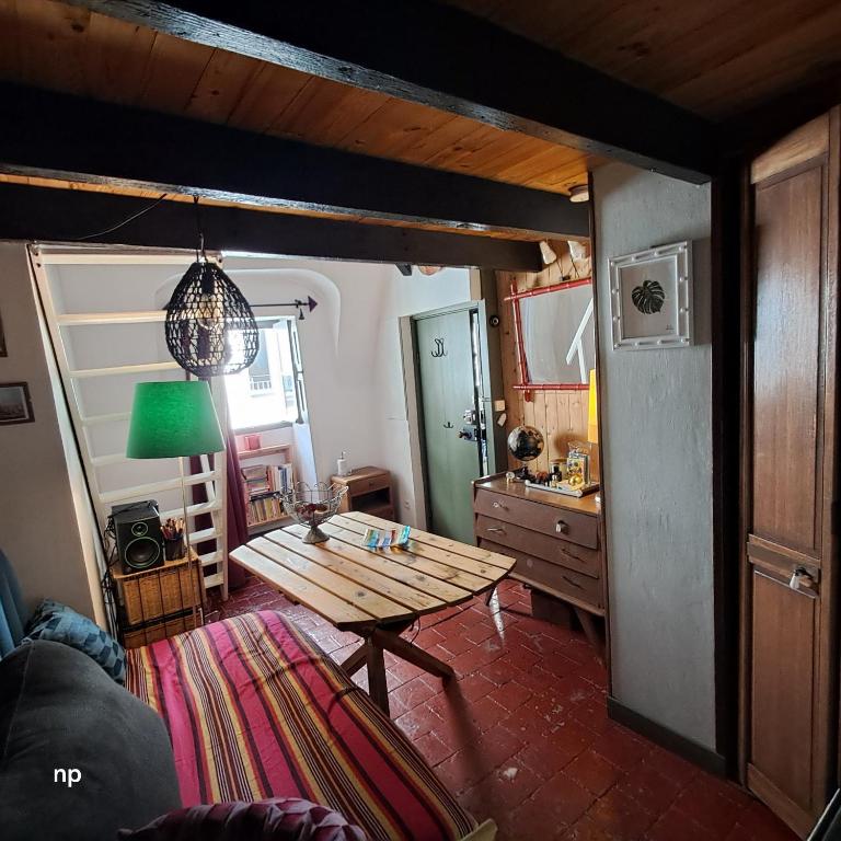 Photo de la galerie de l'établissement studiomezza, à Nantes