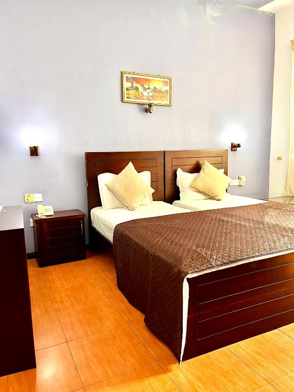 Subhas Tourist Hotel - Deluxe Doppel- Oder Zweibettzimmer