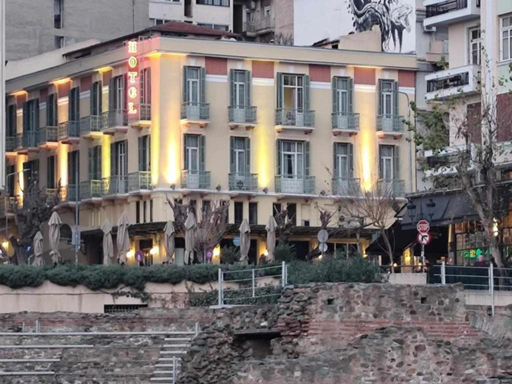 Orestias Kastorias - Resim 1