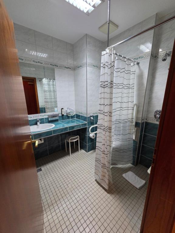 Hotel Porta Nigra VICTUS - Twin Room - Disability Access