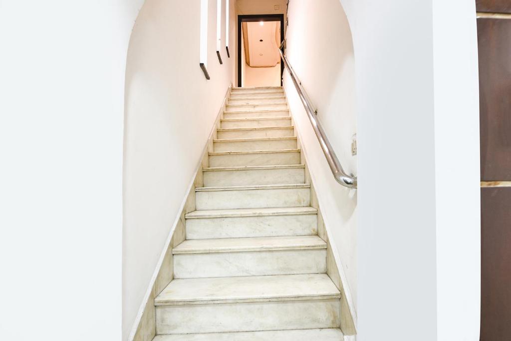Fotografie z fotogalerie ubytování FabHotel Golden Key Inn Near Rajouri Garden v Novém Dillí