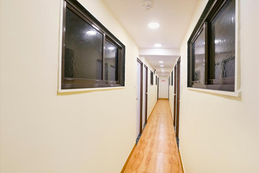 Fotografija v galeriji nastanitve FabHotel Metro Galaxy Inn v mestu Mumbai