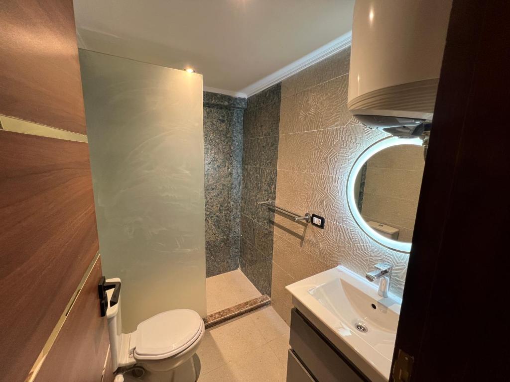 Suzana Pyramids inn - free airport pick up 3