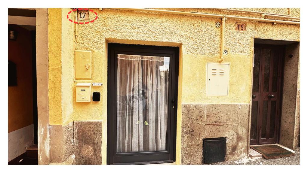 Fotografie z fotogalerie ubytování Centralissimo LOFT con camino romantico v destinaci Nepi