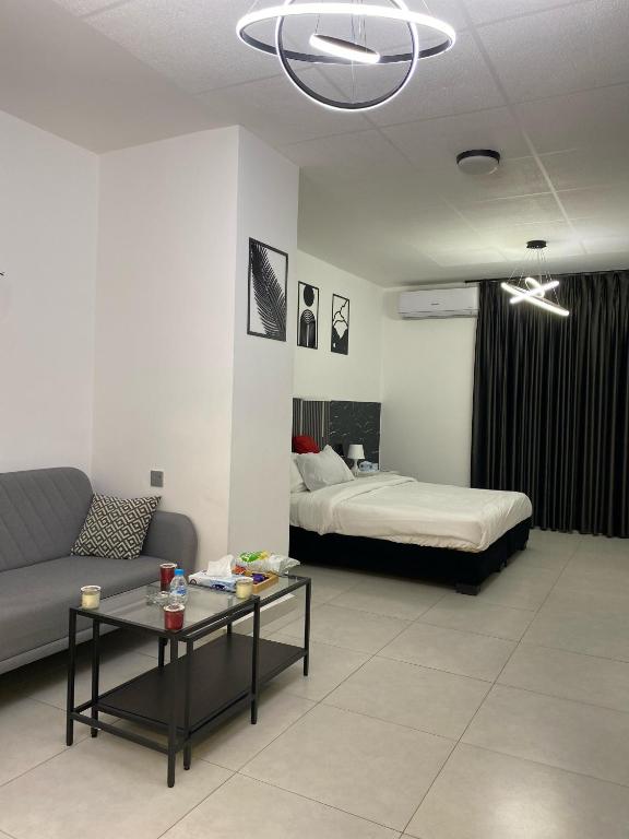 Postel nebo postele na pokoji v ubytování Eden Hotel